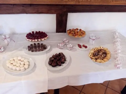 Raut a hostina