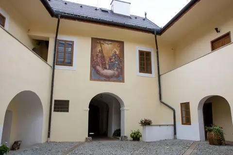 Zámek Pluhův Žďár