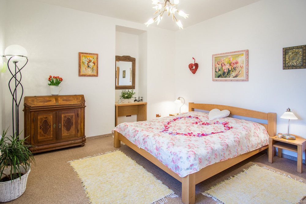 Manželské apartmá — Penzion U Zámku Pluhův Žďár